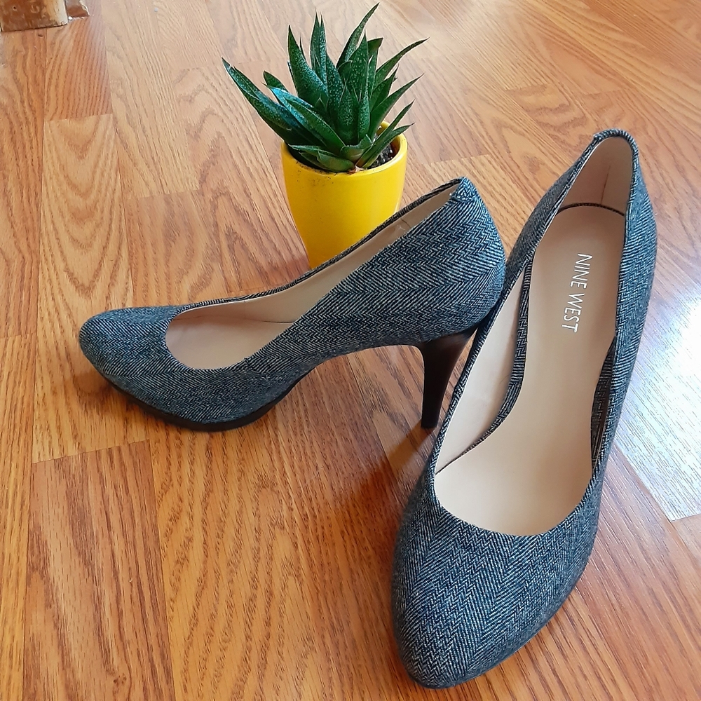 Nine West WiseUp2 pumps